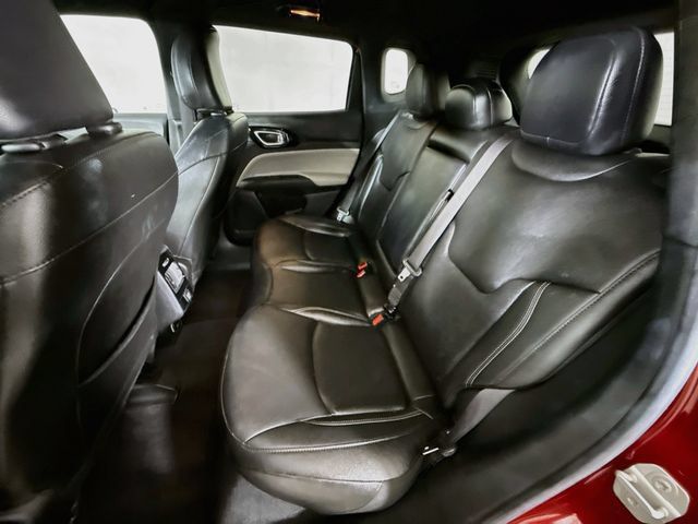 Used 2025 Jeep Compass Limited AWD/4WD image 22