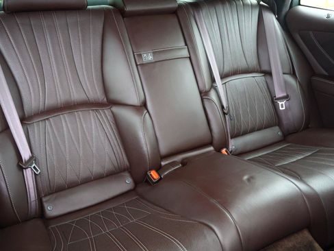 Used 2020 Lexus LS 500 w/ Interior Upgrade Package RWD image 18
