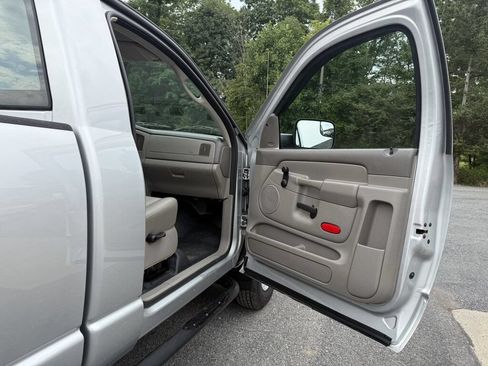 Used 2005 Dodge Ram 3500 Truck ST w/ Trailer Tow Group AWD/4WD image 52