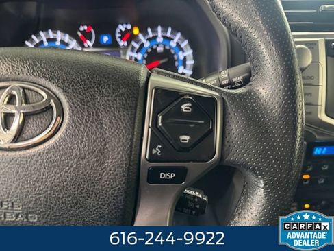 Used 2017 Toyota 4Runner Limited w/ Four Season Floor Mat Package AWD/4WD image 18
