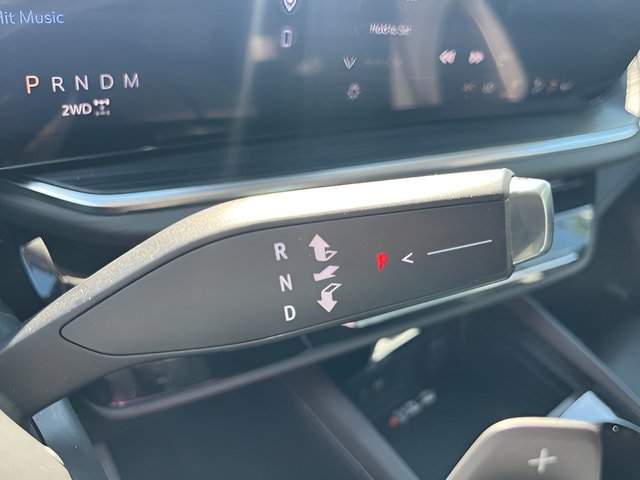 Certified 2024 Buick Envision Preferred AWD/4WD image 17