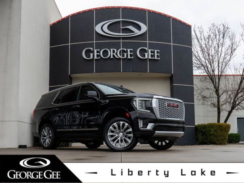 Used 2021 GMC Yukon Denali w/ Denali Ultimate Package image 1