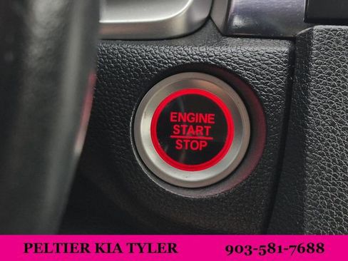 Used 2016 Honda Civic Touring image 39