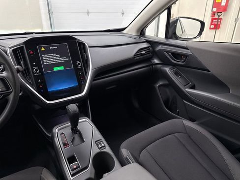 Used 2025 Subaru Crosstrek 2.0i Premium image 15