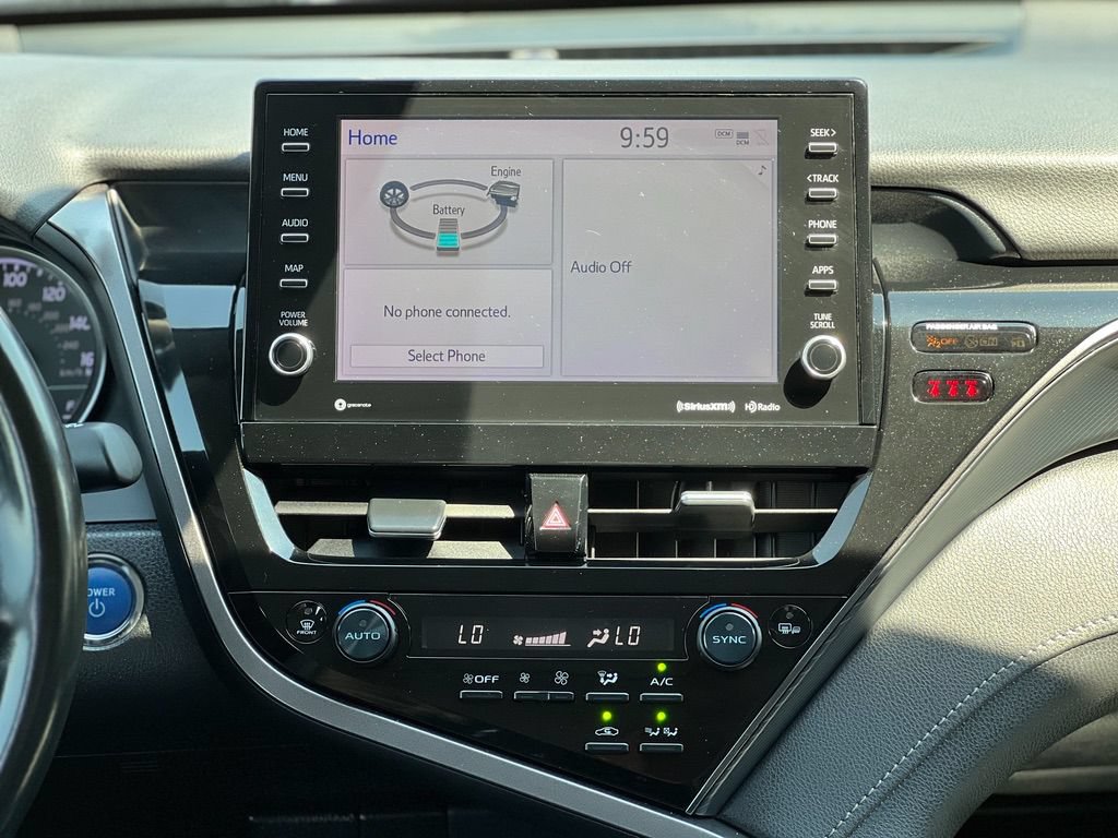 Used 2023 Toyota Camry SE w/ Audio Upgrade Package FWD image 17