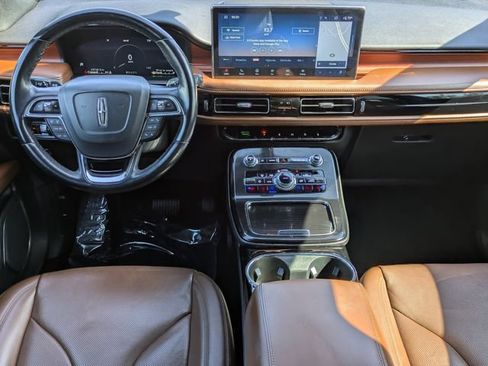 Certified 2023 Lincoln Nautilus Reserve AWD/4WD image 15