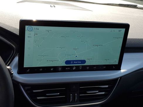 New 2025 Ford Escape SE w/ PHEV Premium Package image 17