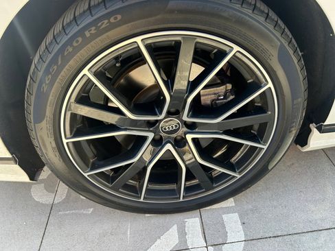 Used 2021 Audi A8 L 3.0T w/ Executive Plus Package AWD/4WD image 23