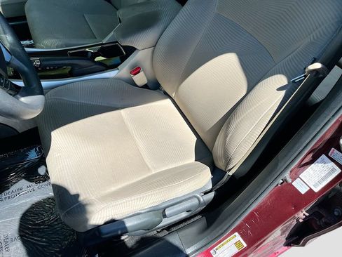 Used 2017 Honda Accord LX image 18