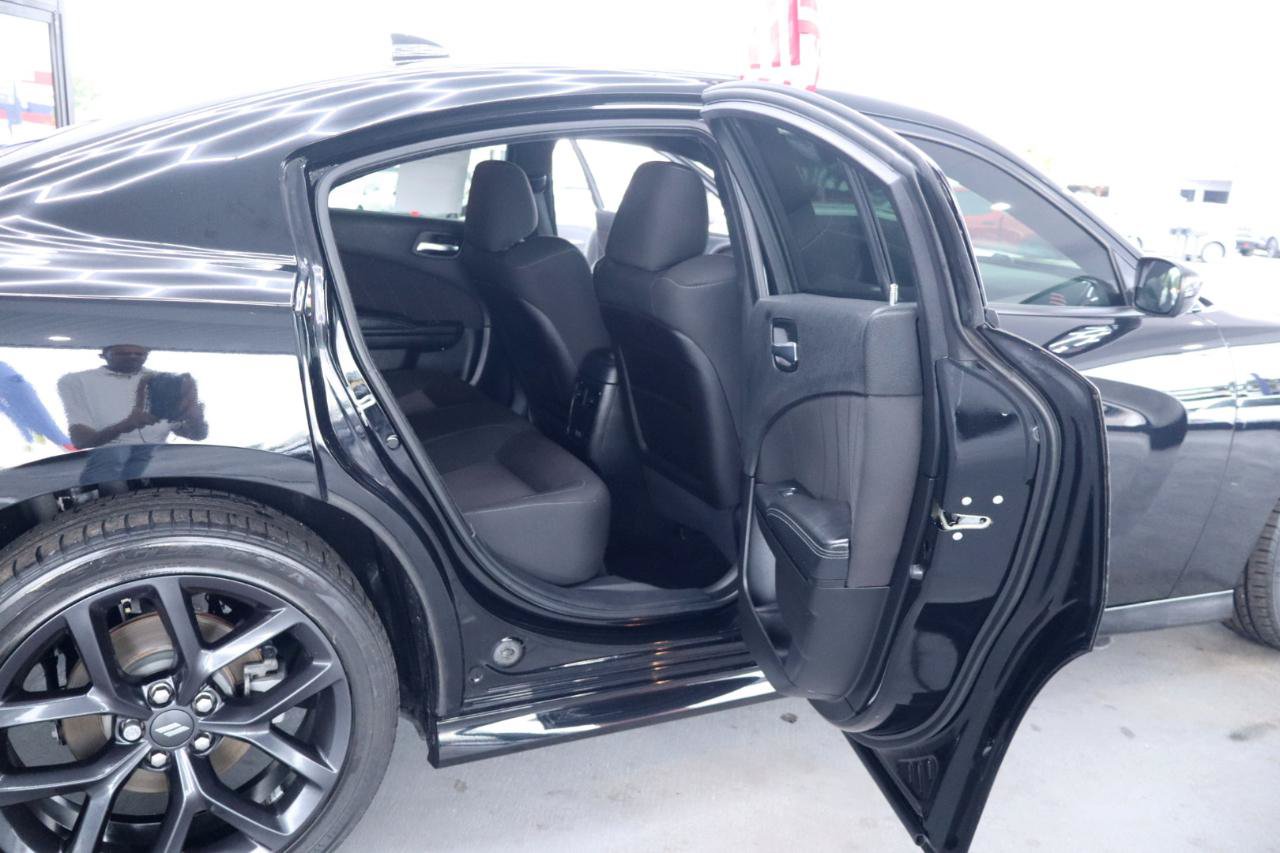Used 2022 Dodge Charger GT w/ Driver Convenience Group RWD image 34