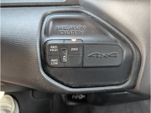 Used 2020 RAM 2500 Big Horn AWD/4WD image 12