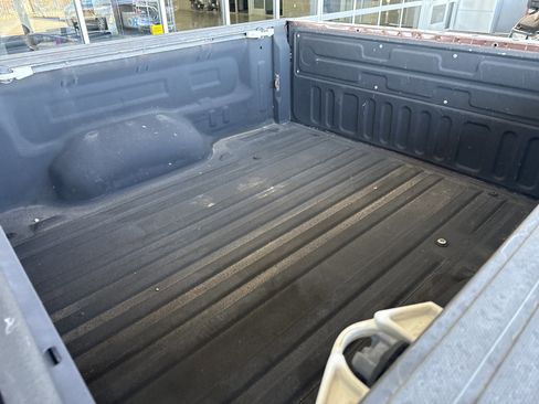 Used 2015 Toyota Tundra 1794 Edition image 9