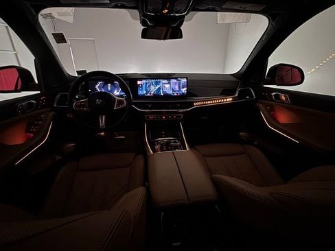 Used 2023 BMW X7 xDrive40i w/ Executive Package image 49