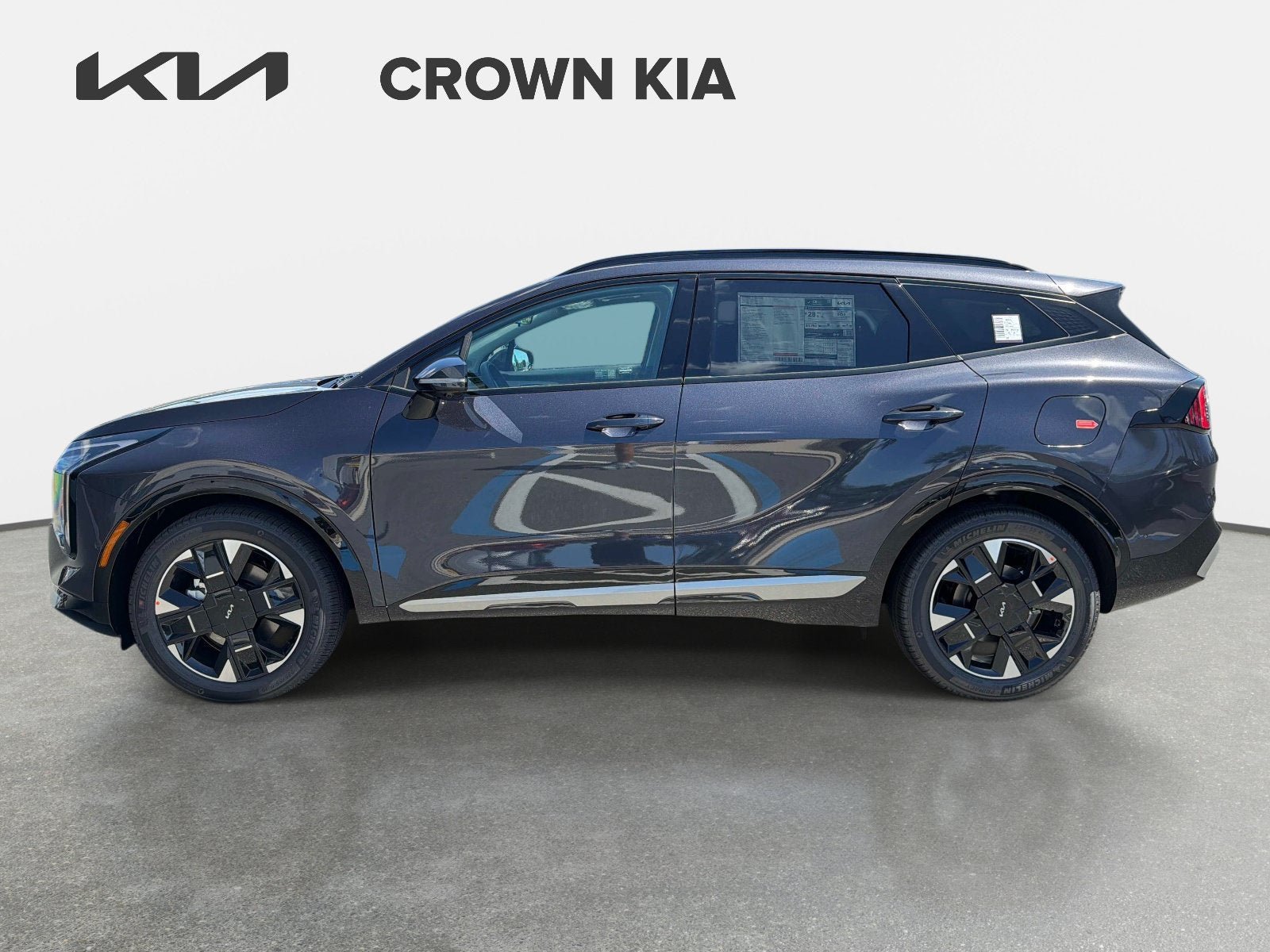 New 2026 Kia Sportage SX FWD image 8
