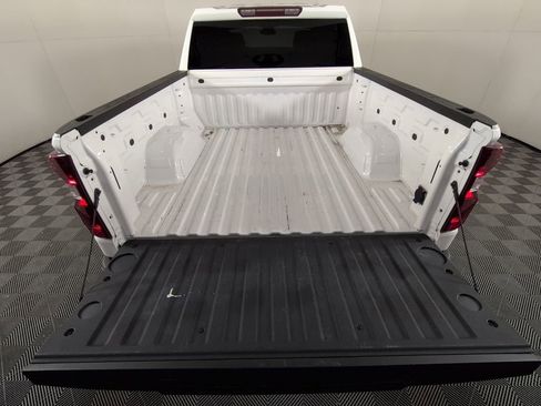 Certified 2023 Chevrolet Silverado 1500 LT AWD/4WD image 32