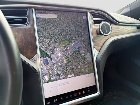 Used 2017 Tesla Model S 75D AWD/4WD image 19