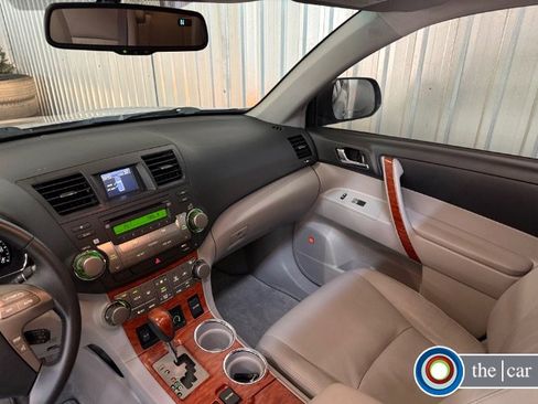 Used 2009 Toyota Highlander Limited image 11