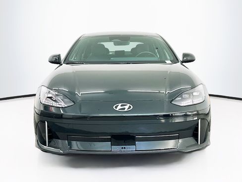 Used 2023 Hyundai Ioniq 6 SEL image 2