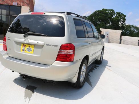 Used 2002 Toyota Highlander 2WD V6 image 44