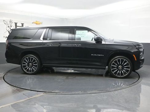 New 2026 Chevrolet Suburban High Country image 1