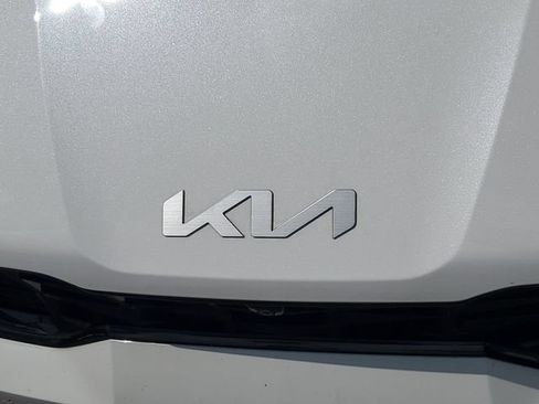 Used 2025 Kia K5 EX FWD image 11