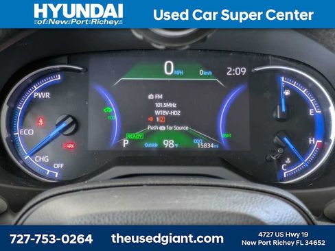 Used 2024 Toyota RAV4 AWD Hybrid image 39