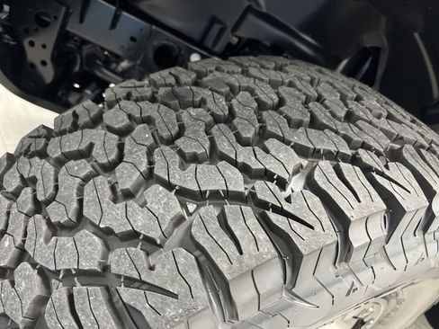 New 2025 Jeep Wrangler Unlimited Rubicon 392 image 42