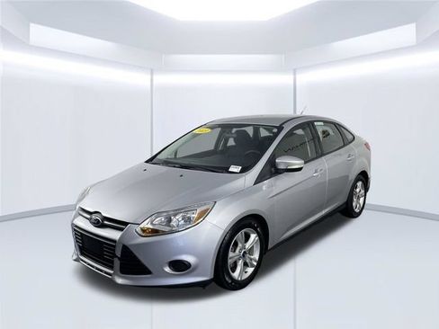 Used 2013 Ford Focus SE FWD image 40