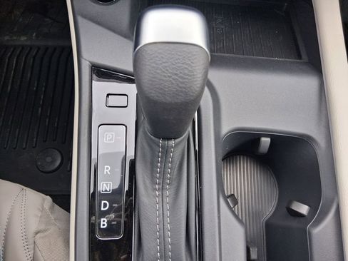 New 2026 Nissan Sentra SL w/ Floor Mat Package image 18