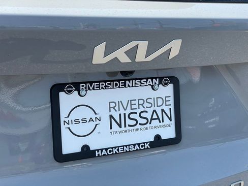 Used 2022 Kia Sorento SX image 25