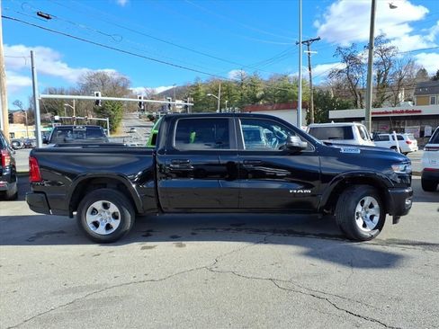 Used 2025 RAM 1500 Big Horn image 3
