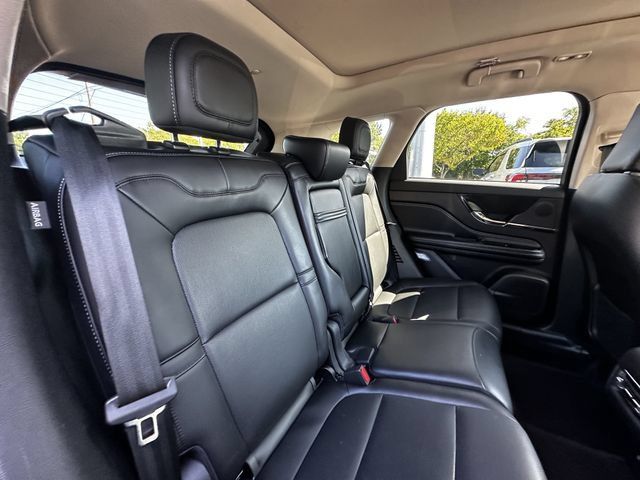Certified 2023 Lincoln Corsair AWD w/ Equipment Group 101A image 38
