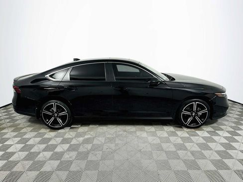 Used 2023 Honda Accord Sport image 8
