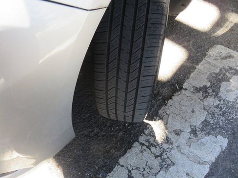 Used 2019 Nissan Versa S Plus FWD image 29