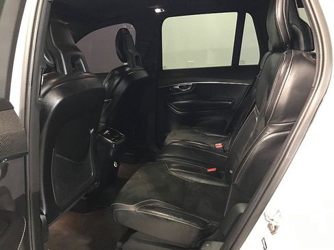 Used 2016 Volvo XC90 T6 R-Design w/ Vision Package image 16