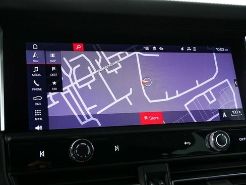 Certified 2022 Porsche Macan AWD image 14