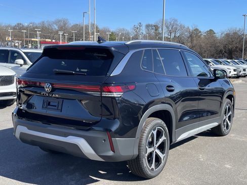 New 2026 Volkswagen Tiguan SE AWD/4WD image 7