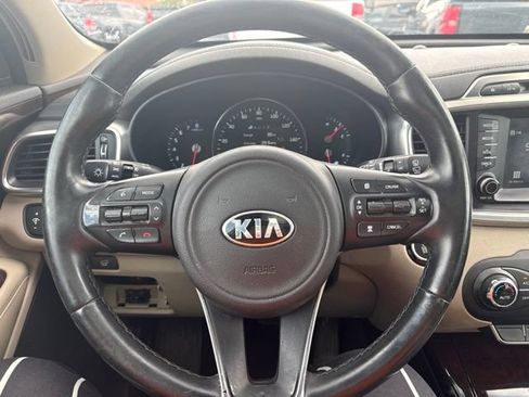 Used 2017 Kia Sorento EX w/ EX Advanced Touring Package AWD/4WD image 24