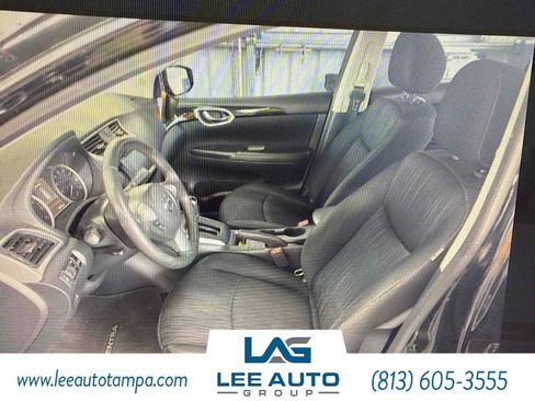Used 2019 Nissan Sentra SV FWD image 4