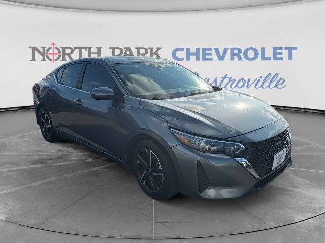 Used 2024 Nissan Sentra SV FWD image 1