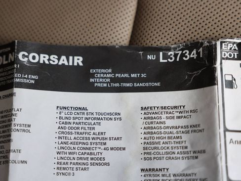 Used 2022 Lincoln Corsair AWD w/ Premium Package image 33