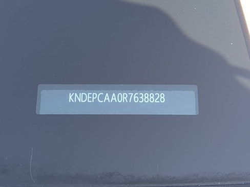 Used 2024 Kia Seltos LX image 16