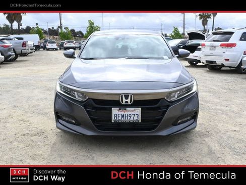 Used 2018 Honda Accord Sport image 2