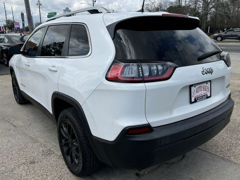 Used 2019 Jeep Cherokee Latitude w/ Popular Appearance Group image 7