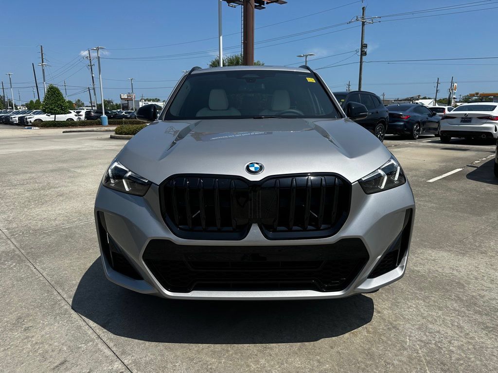 New 2026 BMW X1 xDrive28i w/ M Sport Package AWD/4WD image 2
