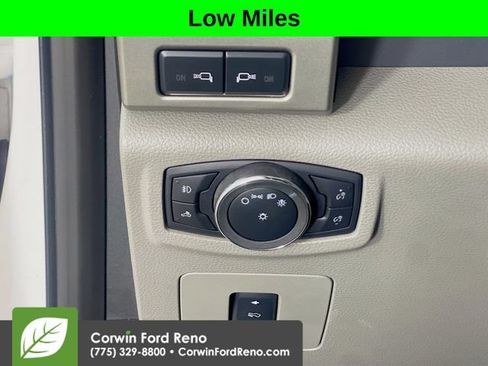 Used 2015 Ford F150 Lariat w/ Equipment Group 502A Luxury AWD/4WD image 10