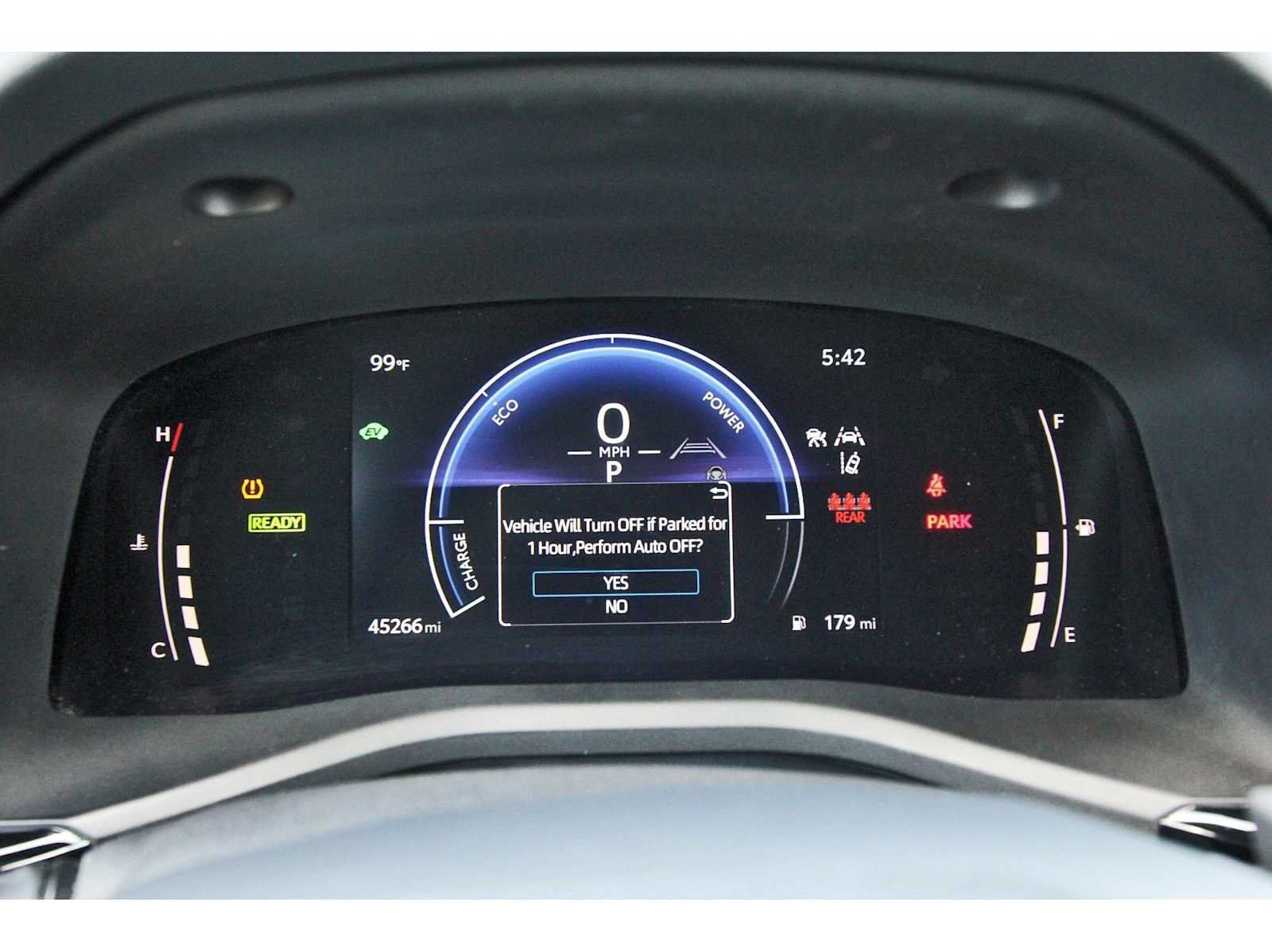 Used 2025 Toyota Camry SE FWD image 14