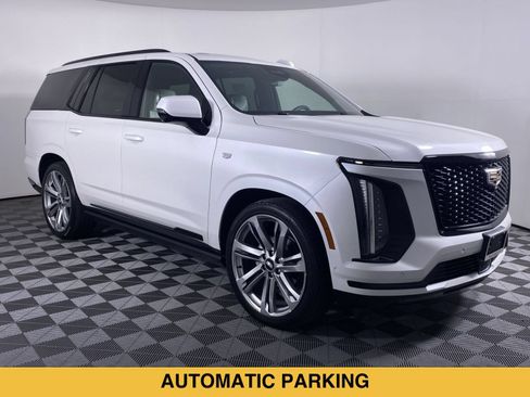 Used 2025 Cadillac Escalade Sport Platinum w/ LPO, Floor Liner Package AWD/4WD image 22