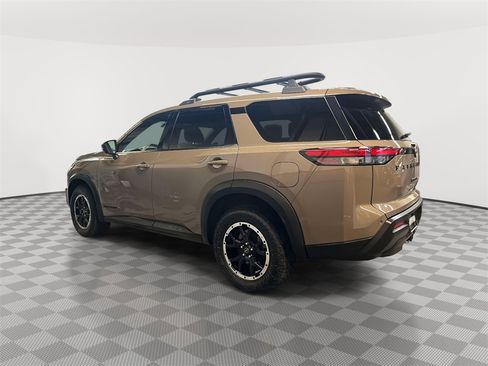 Used 2023 Nissan Pathfinder Rock Creek image 6