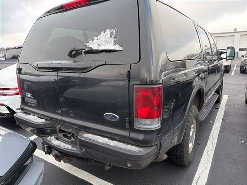 Used 2003 Ford Excursion Limited image 3